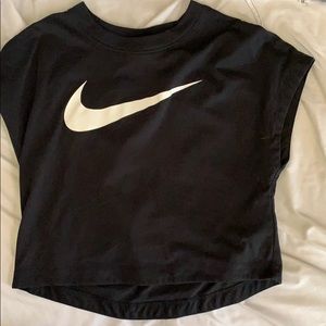 Nike T-shirt (crop)